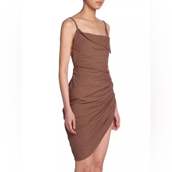 Jacquemus
La Robe Saudade Draped Mini Dress - Picture 2 of 8